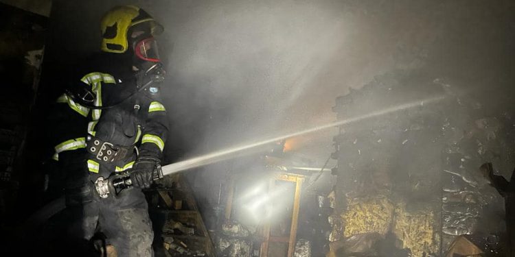 Пожежа на підприємстві у Тернополі//
Фото: ДСНС Тернопільщини