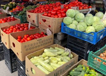 Овочі на ринку Тернополя// Фото: Файне місто