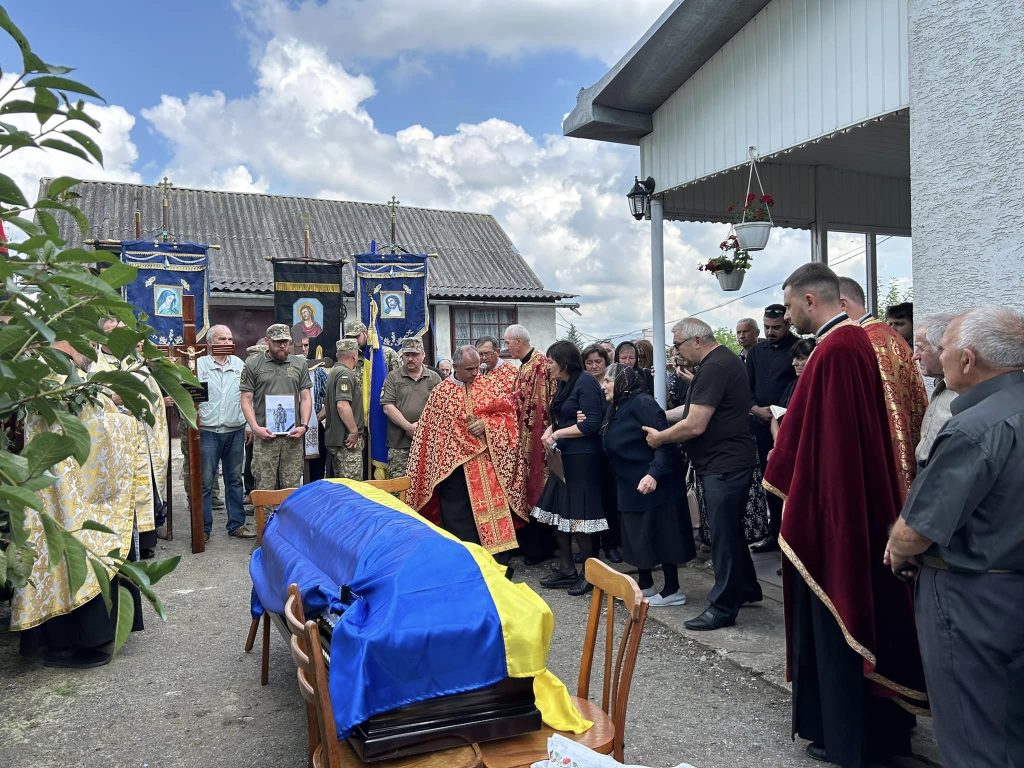 Фото: Великоберезовицька селищна рада