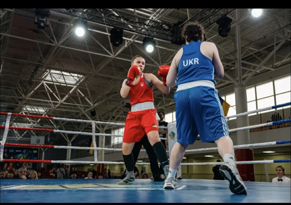 Боксерка з Тернополя - срібна призерка чемпіонату України