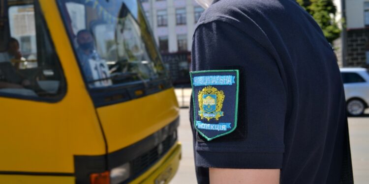 Контроль оплати проїзду в транспорті Тернополя