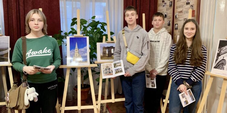 Фото: Бібліотека-музей "Літературне Тернопілля"